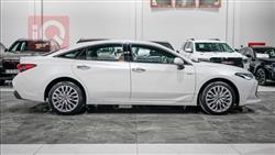 تويوتا أفالون